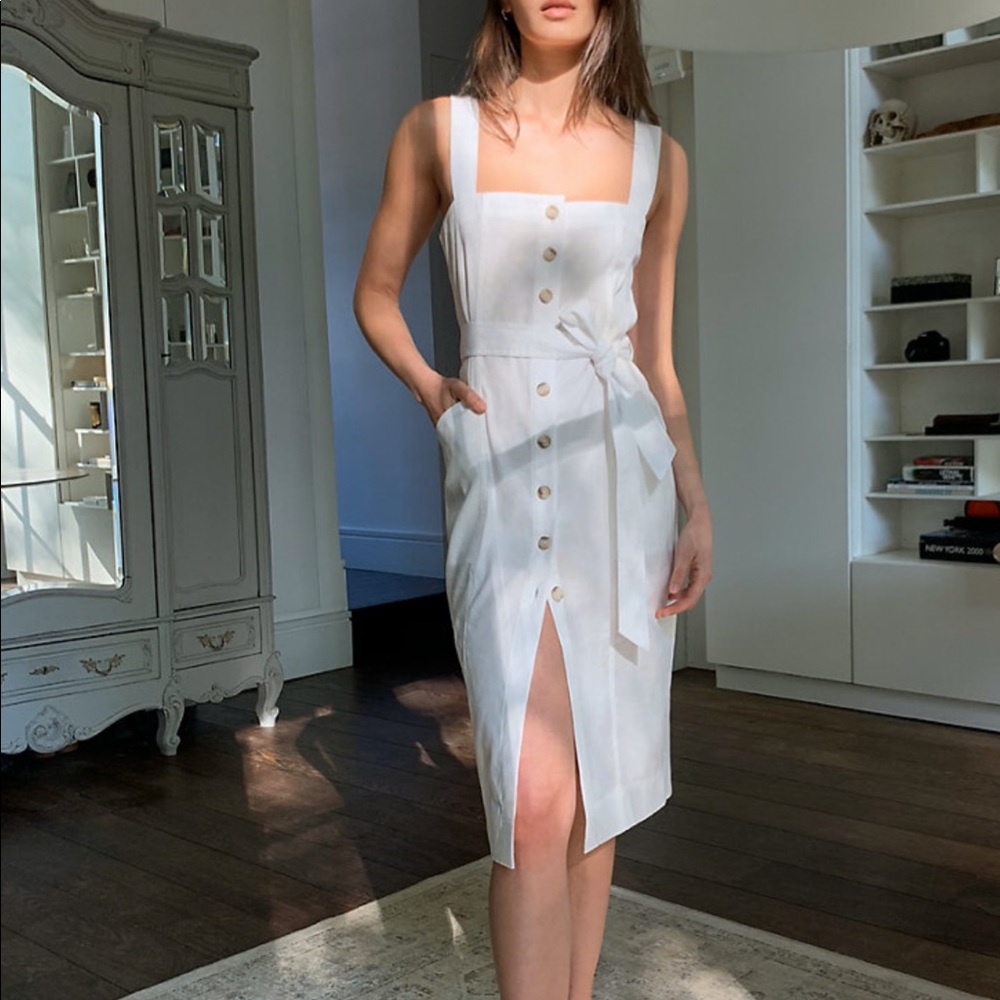 Aritzia Kofi linen dress